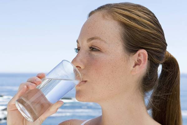 Польза воды для организма человека: какую, когда и сколько пить